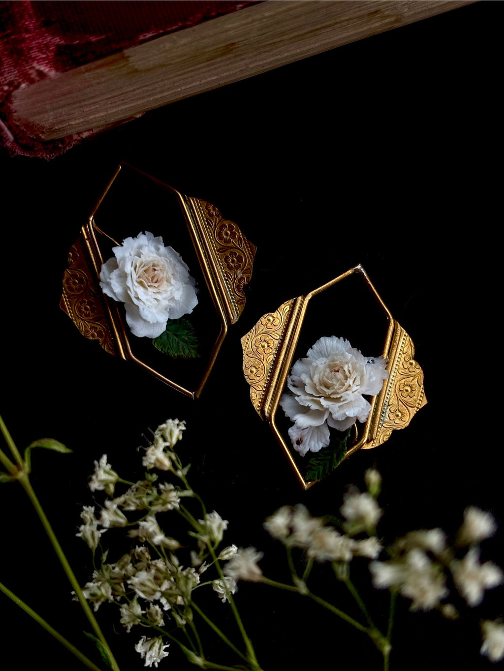 Florals - Rose Reverie - Princess Miyuki Rose in Vintage Ornate Frames